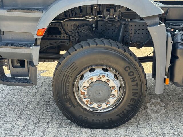 Three-sided tipper truck MERCEDES-BENZ 3343 Arocs 4 Allrad 6x6 MEILLER  Only 34.000 Km