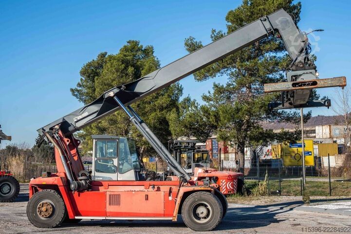 Tyhjän säiliön kurottaja Kalmar DRF100-54S6