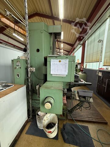  TOS Varnsdorf a.s. W75