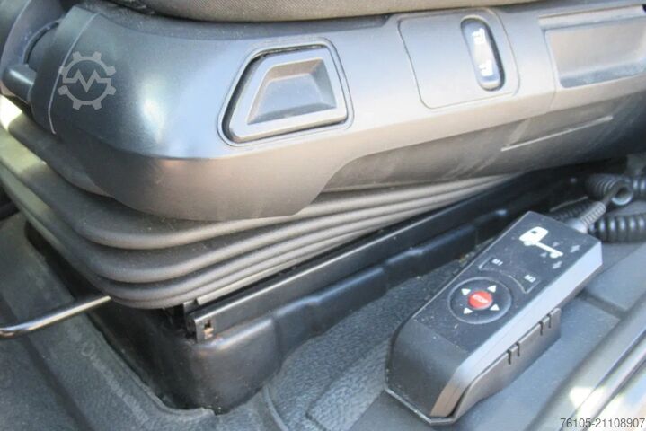  Mercedes-Benz Antos 1833 L