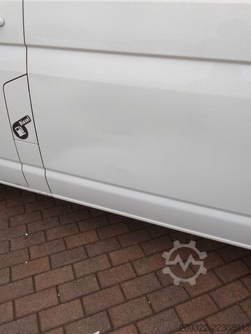 房车 Volkswagen California Coast 2022 | Cambio automatico | Tetto a soffietto