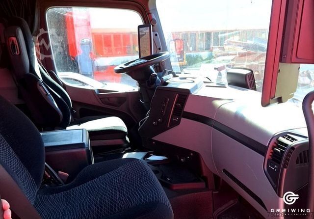 وحدة جر ذات حجم كبير MERCEDES-BENZ Actros 1843 LS NR 4x2