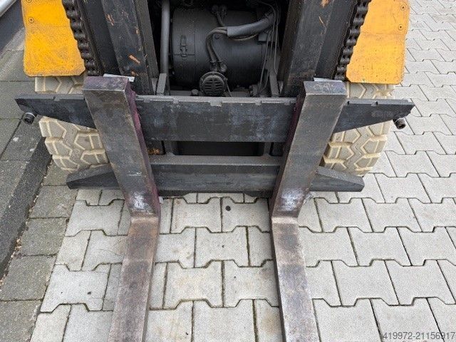 Elektrinis keturių ratų krautuvas Still R60-20