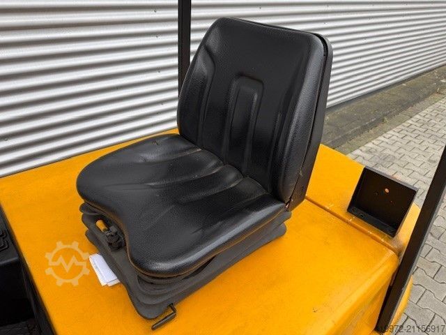 Elektrinis keturių ratų krautuvas Still R60-20