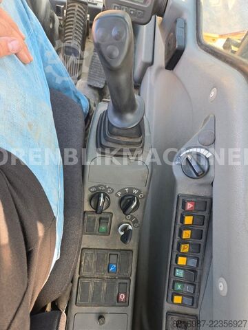 Hjólagröfur VOLVO EW160 B