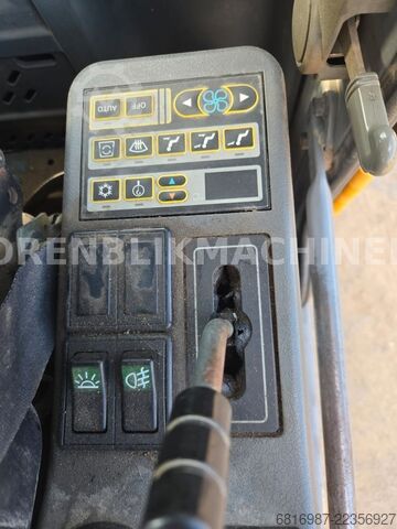 Hjólagröfur VOLVO EW160 B
