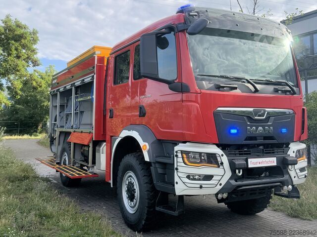 пожежна машина MAN TGM 13.290 TLF3000 4x4 Tanklöschfahrzeug