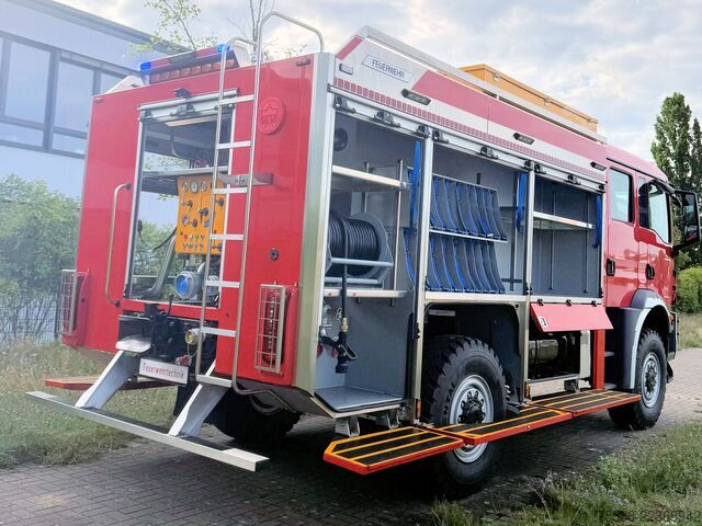 пожежна машина MAN TGM 13.290 TLF3000 4x4 Tanklöschfahrzeug