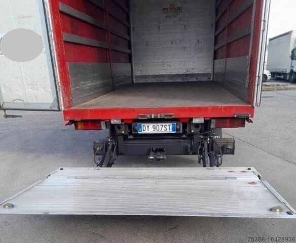 Kamion s ravnom platformom s ceradom i vratima prtljažnika Mercedes-Benz ATEGO 816