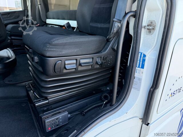 Staðlaður dráttarbíll IVECO STRALIS S-WAY 510 AS440S51T/P Standklima Intarde