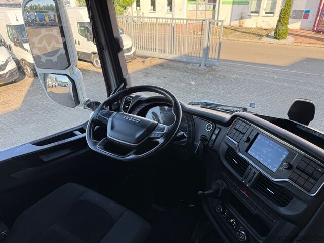 Staðlaður dráttarbíll IVECO STRALIS S-WAY 510 AS440S51T/P Standklima Intarde