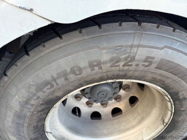 Staðlaður dráttarbíll IVECO STRALIS S-WAY 510 AS440S51T/P Standklima Intarde