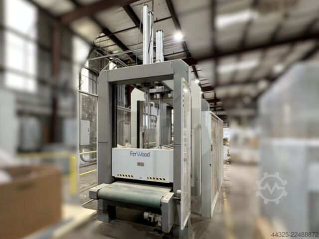Korpuspresse COMIL CF 2000
