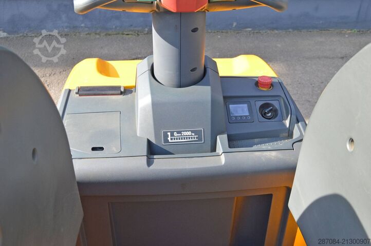 Porta-paletes manual Jungheinrich ERE 120