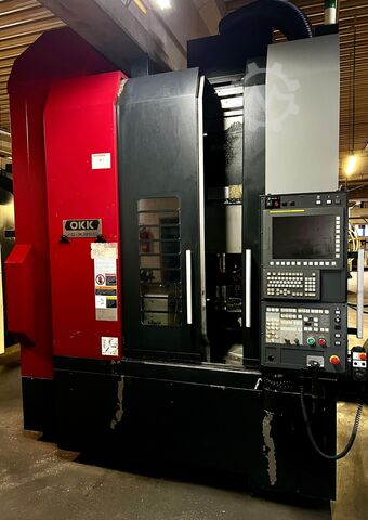 Centro de maquinagem universal OKK VC-X350