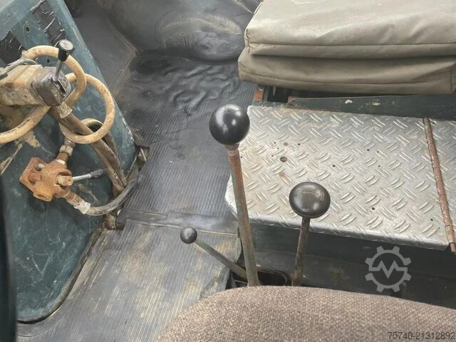 Ανατρεπόμενο φορτηγό Mercedes-Benz 813 + Manual + Kipper + 4x4