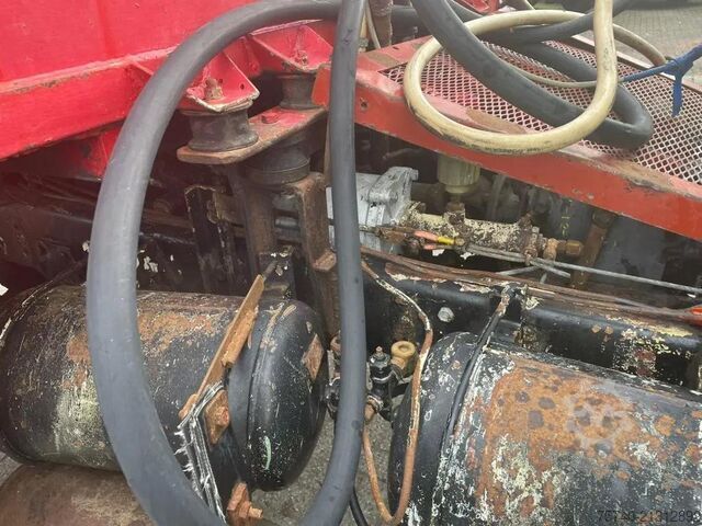 Volquete Mercedes-Benz 813 + Manual + Kipper + 4x4