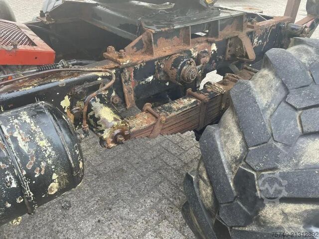 Volquete Mercedes-Benz 813 + Manual + Kipper + 4x4