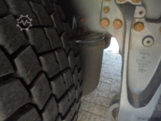 Rimorchio della piattaforma Scania R730 V8 + Euro 5 + Loglift 115Z + 6X4