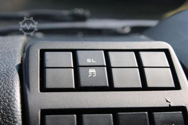 Lagaminas Iveco Eurocargo 120E21 + Euro 6 + Dhollandia Lift + e...
