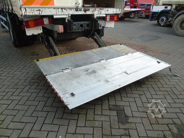Lona deslizante Mercedes-Benz Axor 1829 + euro 5 + lift + manual
