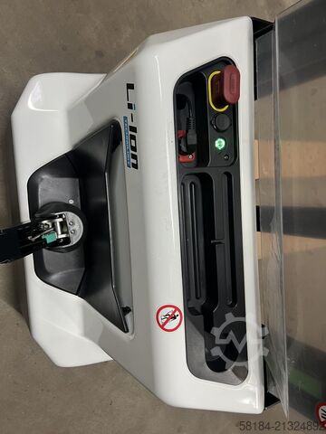 High Lift stacker Bobcat LSM 12 N -7