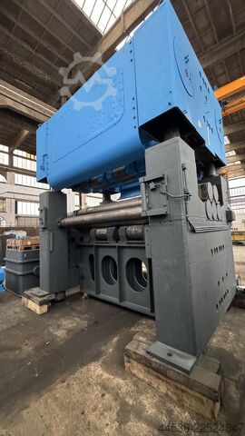 Redresseur de tôle WMW Wildau UBR 32x2500