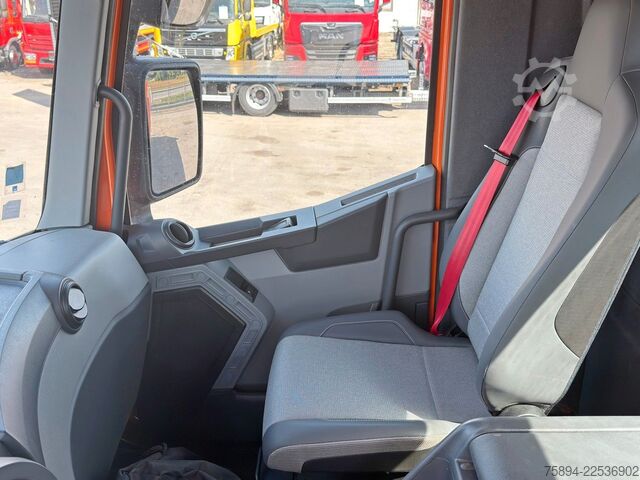 Kamyon üzerine monteli vinç RENAULT C 430 *KIPPER 6,45m*HIAB 144 BS-3 HIDUO/FUNK*6x4