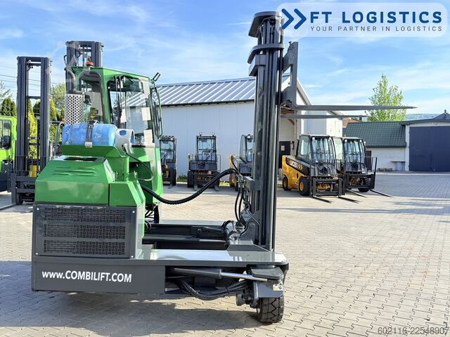 Chariot élévateur multidirectionnel Combilift C4000 GAS DUPLEX 4350 FREE-LIFT POSITION