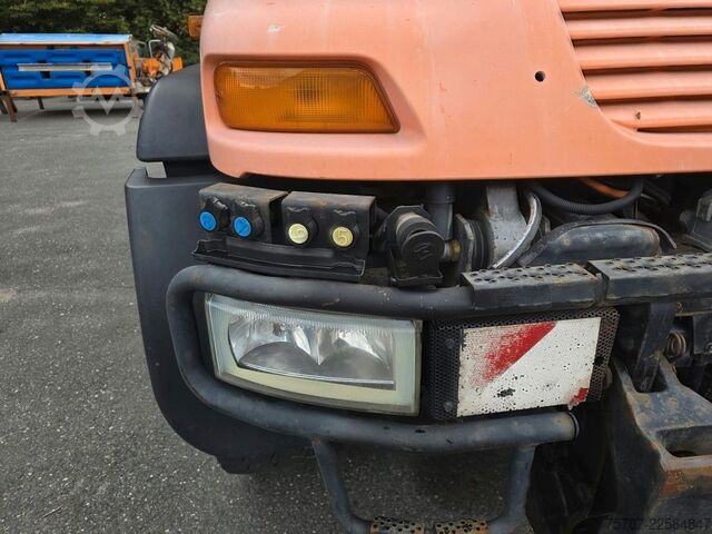 Overig UNIMOG U 500 3-Seiten-Kipper mit Kran PK 9501