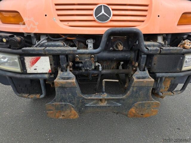 Overig UNIMOG U 500 3-Seiten-Kipper mit Kran PK 9501