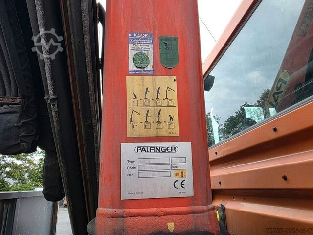 Overig UNIMOG U 500 3-Seiten-Kipper mit Kran PK 9501