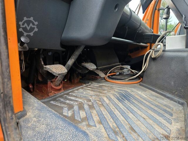Overig UNIMOG U 500 3-Seiten-Kipper mit Kran PK 9501