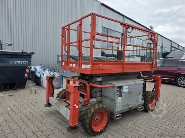 Werkplatform Skyjack SJ6832RT 4x4 Diesel, neuer Motor!!!