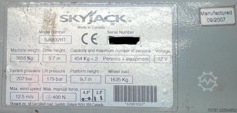 Werkplatform Skyjack SJ6832RT 4x4 Diesel, neuer Motor!!!