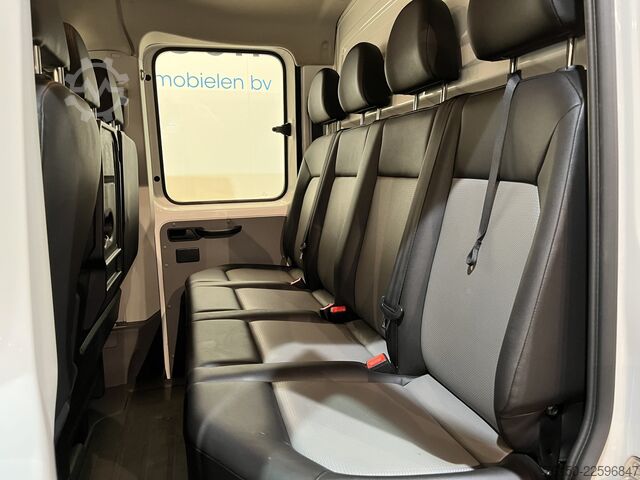Loading platform VW Crafter 35 2.0 TDI L4 DC Dubbel Cabine RWD 140 ...