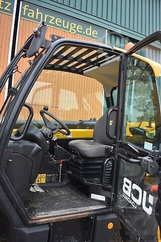 텔레스코픽 로더 JCB 535-95