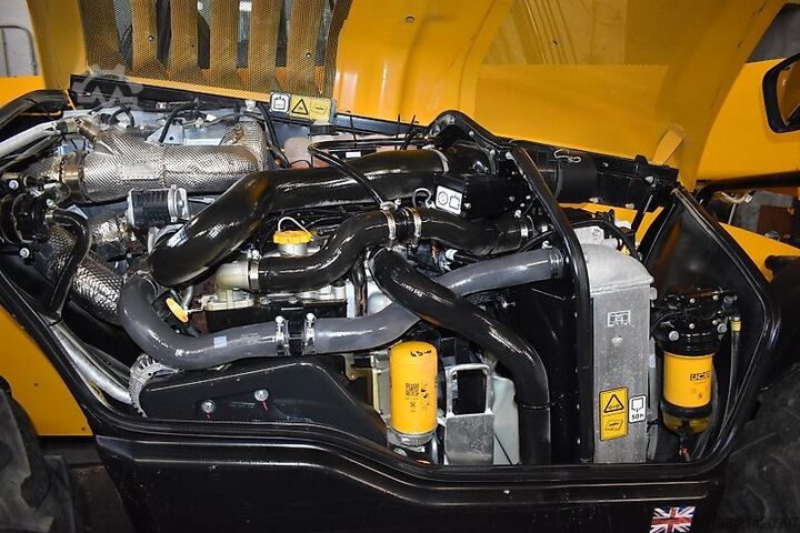 텔레스코픽 로더 JCB 531-70 Agri