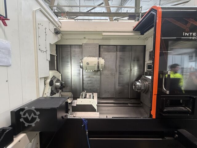 Centro de torneamento e fresagem MAZAK Integrex i-200ST Mazak Integrex i-200ST x 1500U