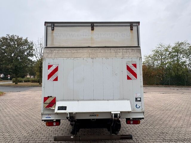 Kamion s sandukom FUSO Canter 7C15 Koffer mit Ladebordwand
