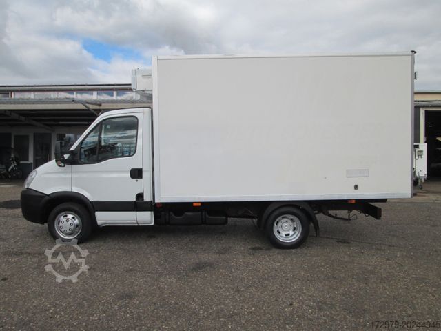 Refrigerator body van IVECO 35 C15 3.0 *Maxi-Thermo-King 3.70m*