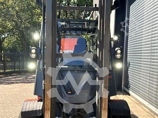 Carretilla elevadora Linde H 80 T (396)