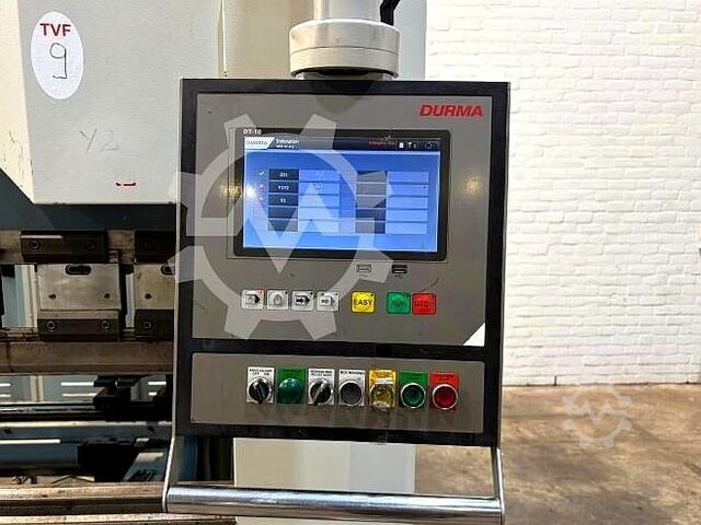 Abkantpressen Durma AD-R 30175 2016 Durma AD-R 30175