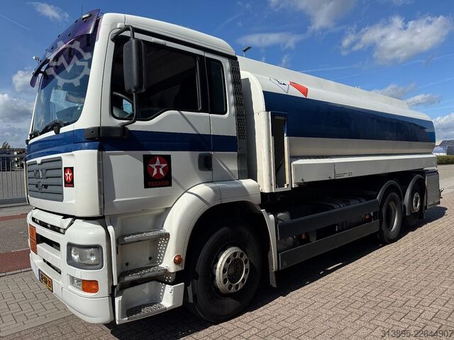 Kamion cisterna MAN TGA 26.313, Fuel, 5 compartments, 19 M3, Pump, ADR