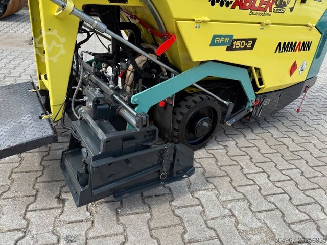 Impianto di miscelazione asfalto AMMANN AFW 150-2 Mini-Asphaltfertiger Gehwegfertiger