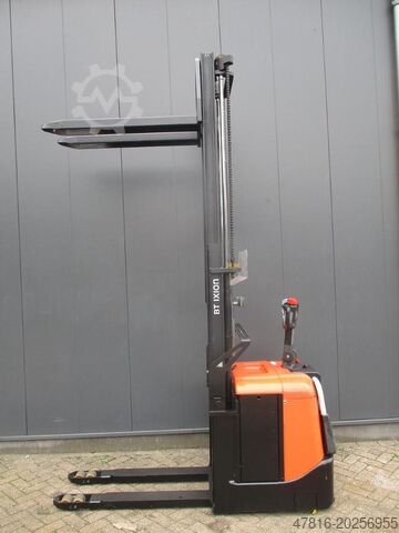 Carretilla elevadora BT SPE125