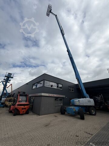 GENIE S-125 Teleskoparbeitsbühne / Gelenkarbeitsbühne 4x4x4 DEUTZ DIESEL 4.200 Betriebsstunden 40,1  GENIE S-125 Telescoop hoogwerker / boomlift 4x4x4 DEUTZ DIESEL 4200uur 40,1M Werkhoogte 2007