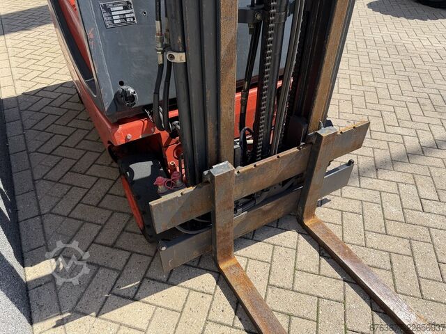 Linde H16T Triplex 470 Freihub / 3. Ventilfunktion am Wagen / VW 1992 / 14.050 Betriebsstunden / LPG LINDE H16T Triplo 470 Freelift / 3e functie op bord / VW 1992 / 14.050 uur LPG