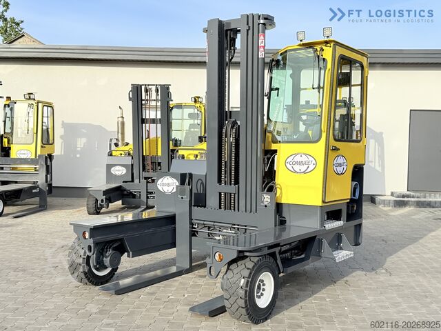 Stivuitor cu patru direcții Combilift C5000XL GAS TRIPLEX 6000 EXTENDABLE FORK