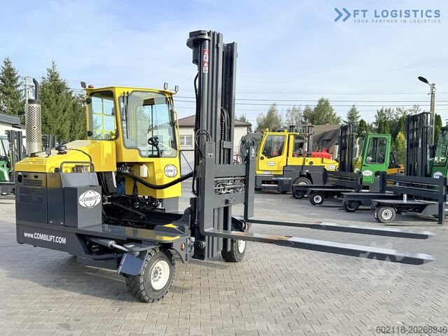 Stivuitor cu patru direcții Combilift C5000XL GAS TRIPLEX 6000 EXTENDABLE FORK